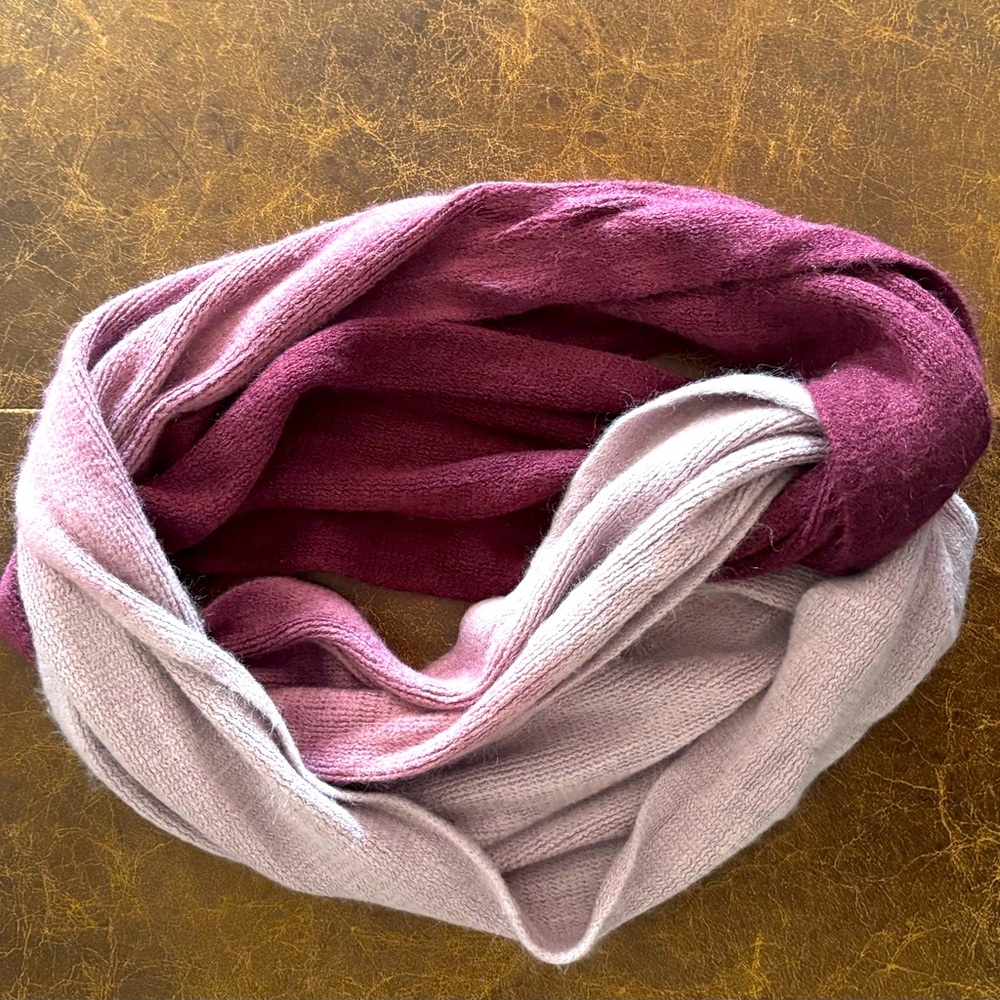 Dilliard’s women infinity scarf